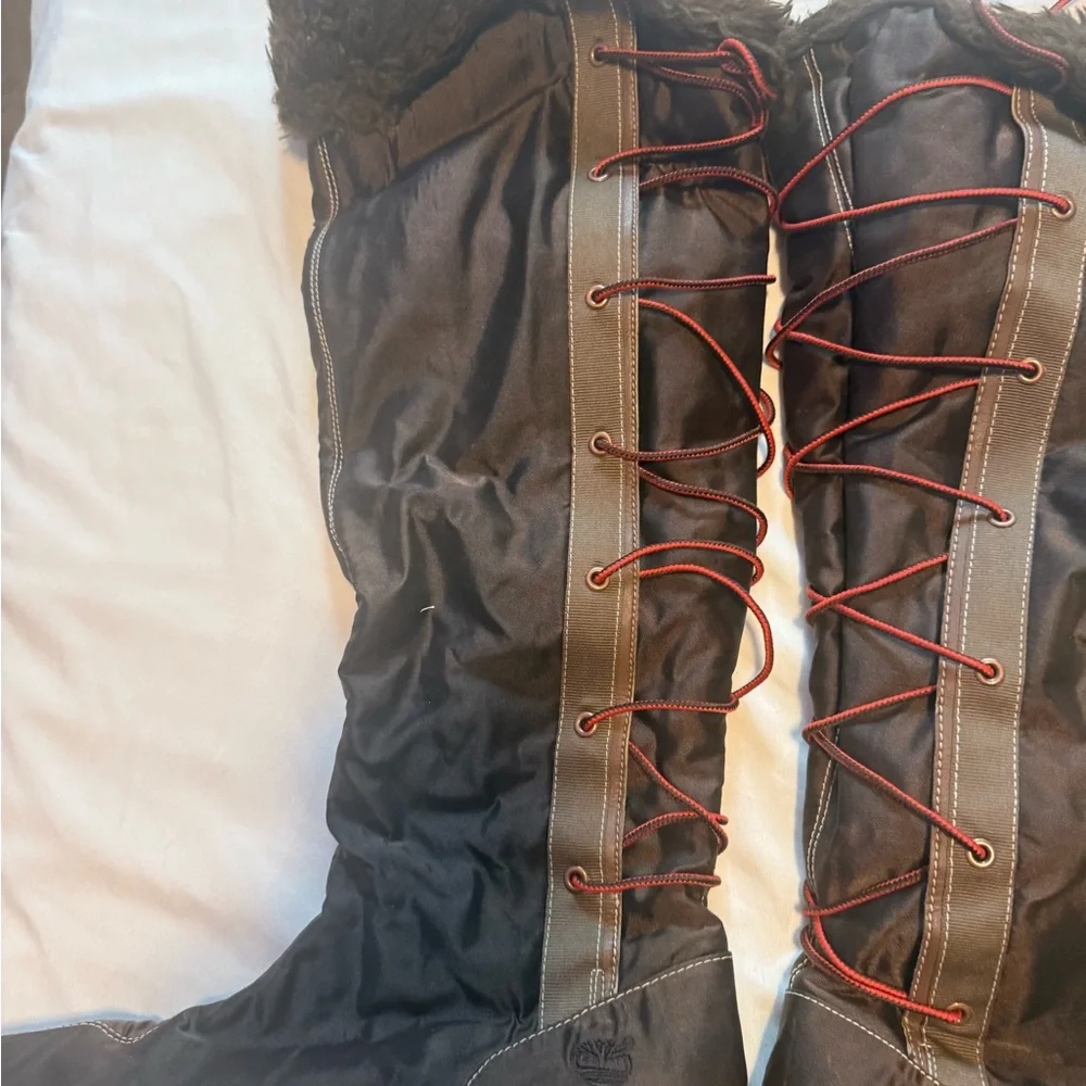 Timberland Women's Brown Fur-Lined Boots Size 10M - Picture 4 of 10